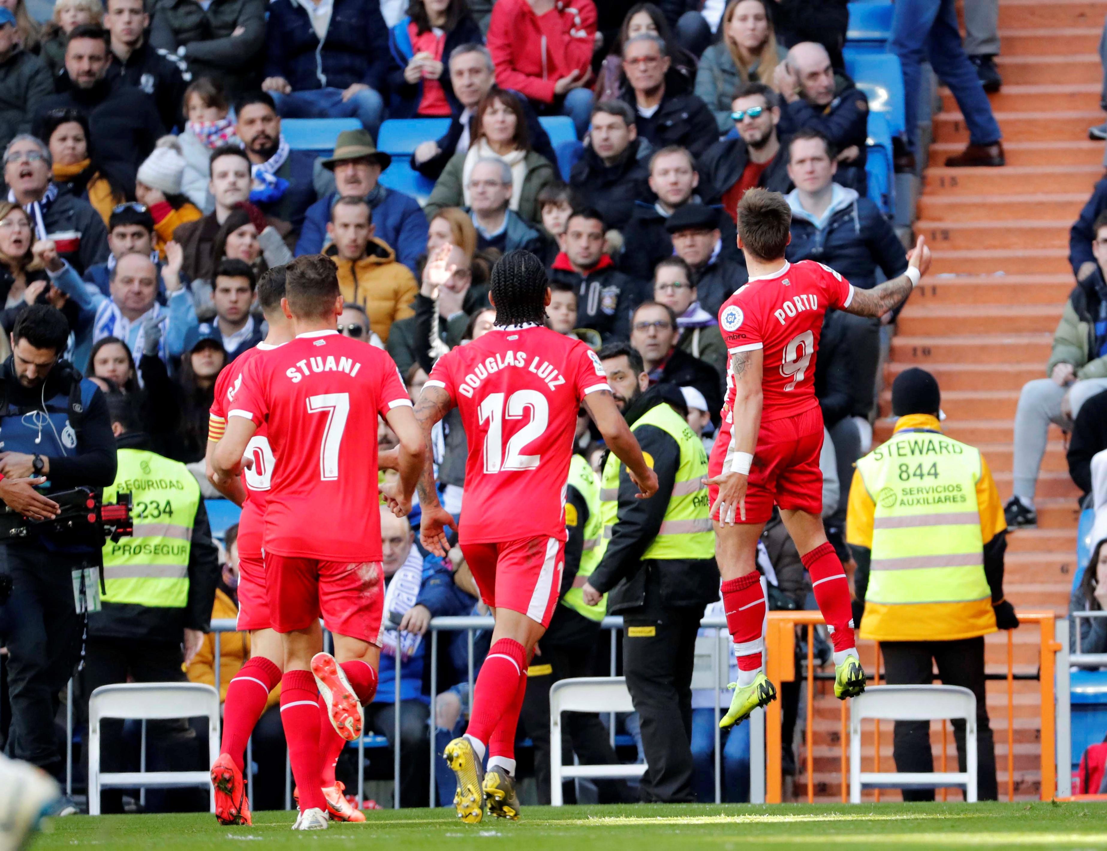 这使得他们 这使得他们