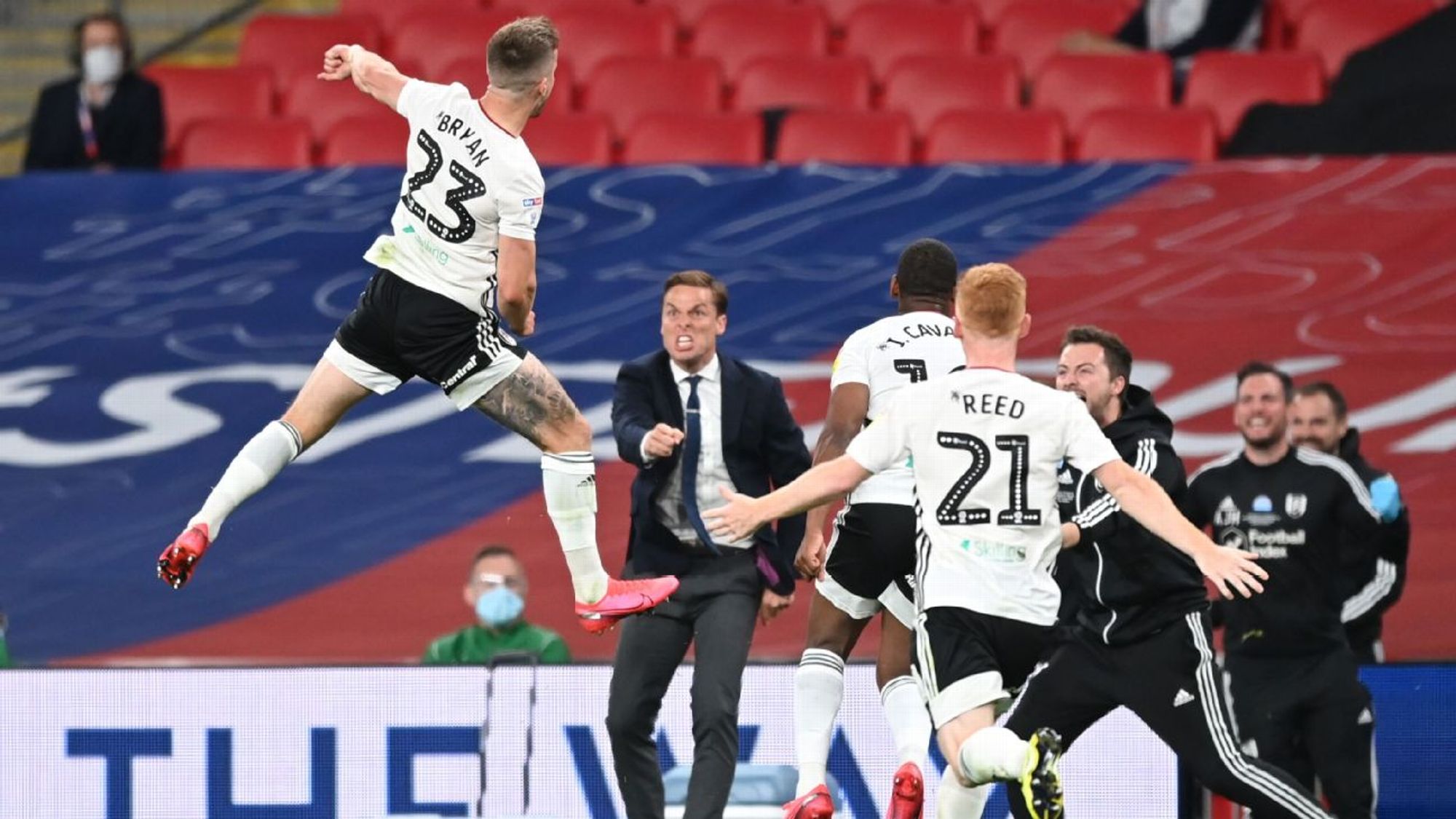 借强壮的身 借强壮的身